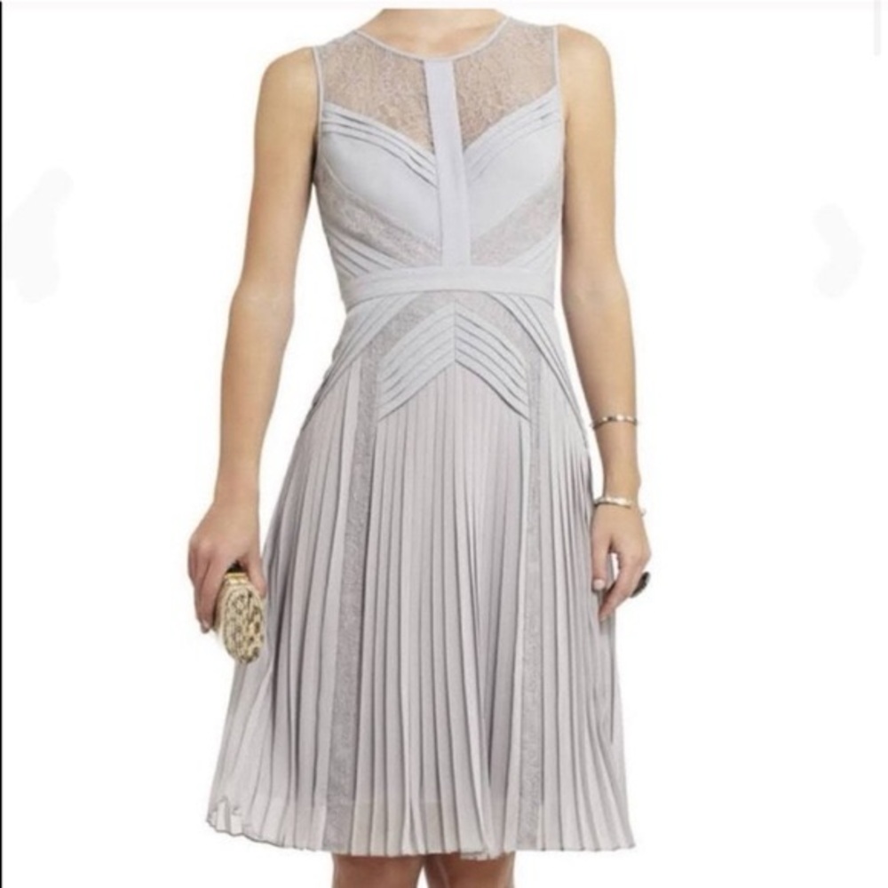BCBG Raya Sleeveless Pleated Lace Dress in Glacier